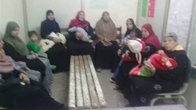 صور.. توافد أهالي بني سويف على مبادرة 100 مليون صحة