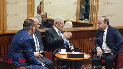 مكرم محمد أحمد يلتقي عبداللطيف المناوي على هامش مائدة اليونسيف