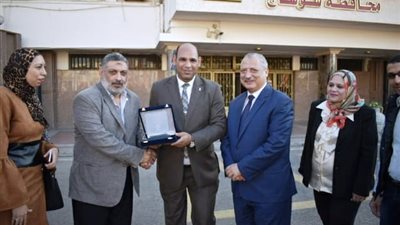تدشين مبادرة لتخصيص 1020 مشروع صغير لمتحدي الإعاقة بسوهاج