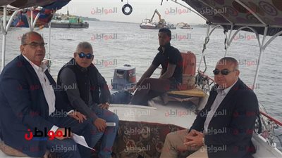 بناء على تكليفات عرفات.. حمدي وطربق يتفقدان المجرى الملاحي بين الأقصر وأسوان