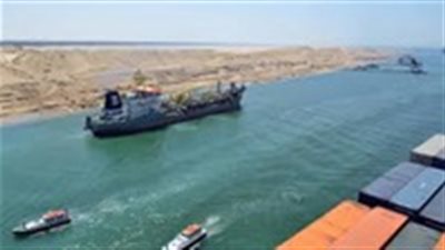 عبور 49 سفينة قناة السويس الجديدة