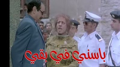 فيديو| باسني في بوقي .. فتاتان يتعرضان للتحرش ورد فعلهم غير طبيعي 