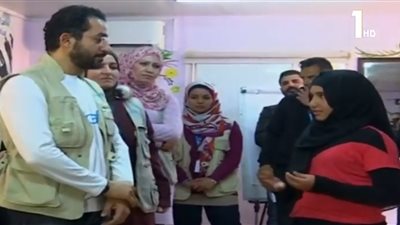 فيديو| أحمد حلمي يزور الأطفال السوريين اللاجئين بالأردن 