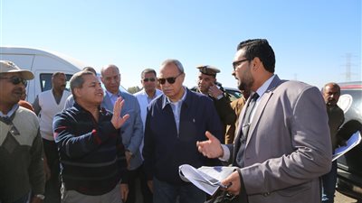 محافظ قنا: إزالة التعديات على 77 فدان بمنطقة المراشدة
