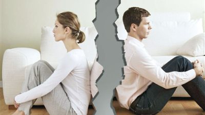 احكيلنا حكايتك.. زوجها يريد أن تقاطع أخيها .. المواجهة  الحل 