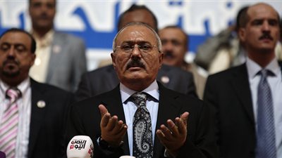 فيديوجراف| بعد مرور عام على قتله .. 7 معلومات عن علي عبد الله صالح 