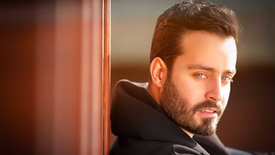  في أقل من شهر 