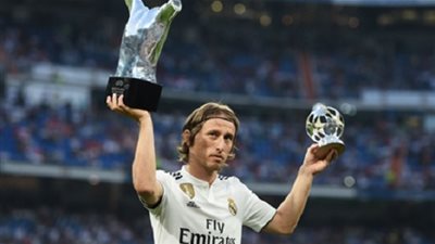 إنفوجراف.. إنجازات وألقاب مودريتش في 2018