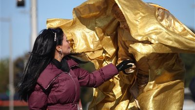 صور .. رانيا يوسف تنتهي من تصوير برنامجها الجديد 