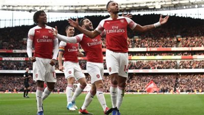 أوباميانج يقود هجوم أرسنال ضد مانشستر يونايتد