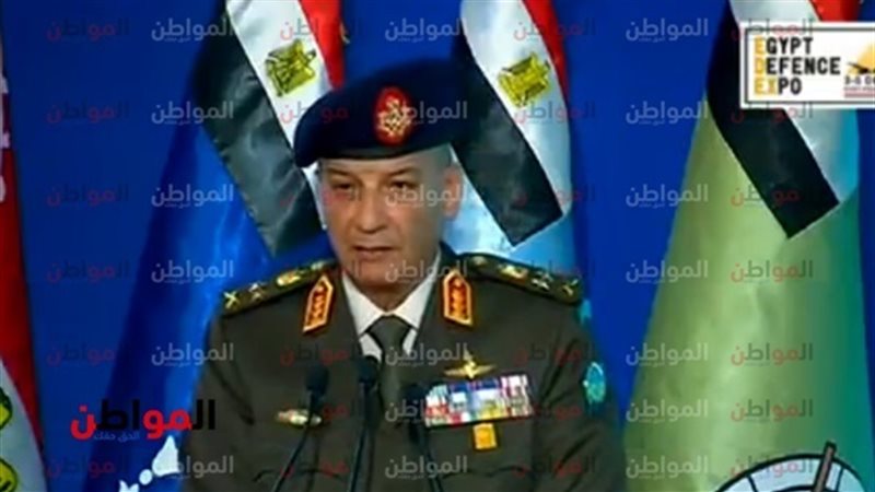 وزير الدفاع 