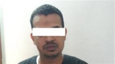 ضبط شخص بتهمة الإتجار الغير مشروع في النقد الأجنبي