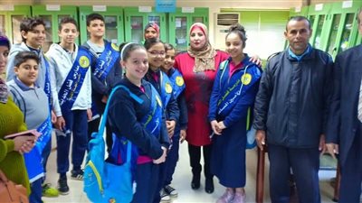 صور| التموين تستقبل طلاب المدارس لتوعيتهم بكيفية الكشف عن السلع المغشوشة