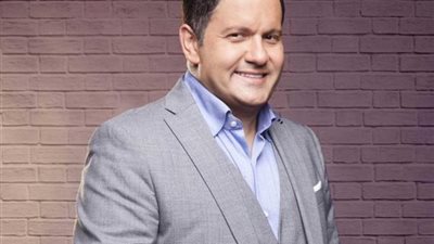 فيديو| إدوارد: أريد أن تكون زوجتي مثل هذه الفنانة 