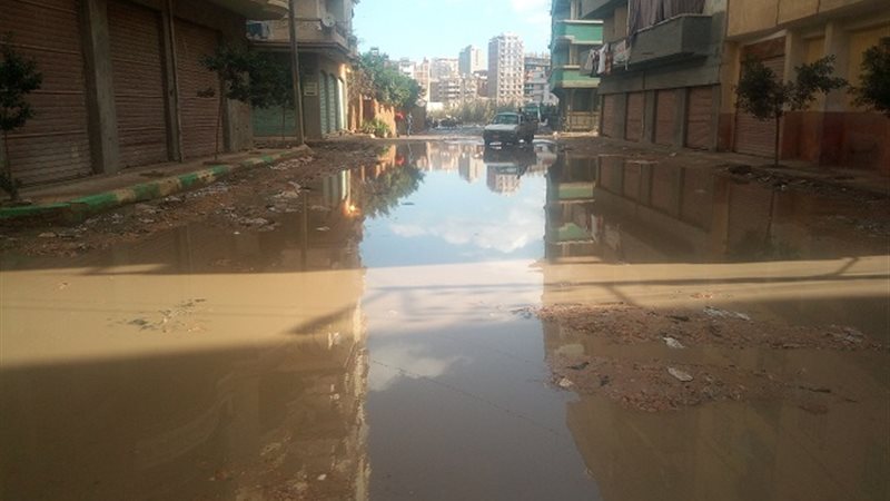 مياه الأمطار تغرق