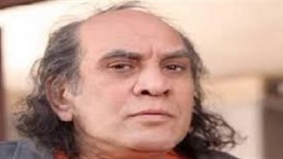 عزاء شقيق الفنان منير مكرم بمطرانية مارجرجس بشبرا الخيمة 
