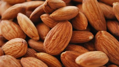 اللوز سلاح قوى بإيد أطفالك لتقوية مناعتهم
