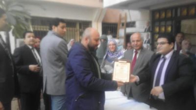 صور.. مساعدات إنسانية لمرضى الجذام بصحة بني سويف 
