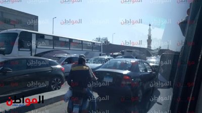 صور | زحام في طريق صلاح سالم بسبب 10 جنازات .. أحد الموتى فنان لم يشيعه الكثير