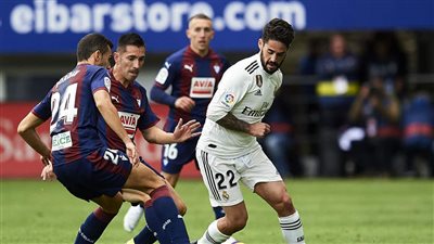 بايرن ميونيخ يراقب مصير إيسكو في ريال مدريد