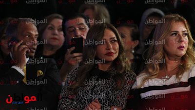 صور| ليلى علوى تحضر عرض أزياء هاني البحيري 