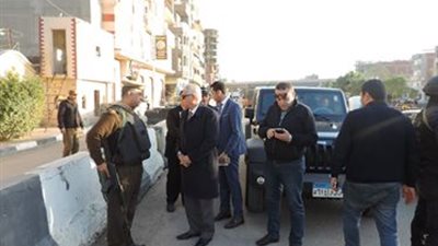 صور.. مدير أمن البحيرة يفاجئ خدمات تأمين الكنائس بمدينة دمنهور