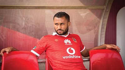 حسام عاشور ينتظم في تدريبات الأهلي