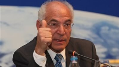 فاروق الباز: شباب مصر ذكي ويجب استغلاله