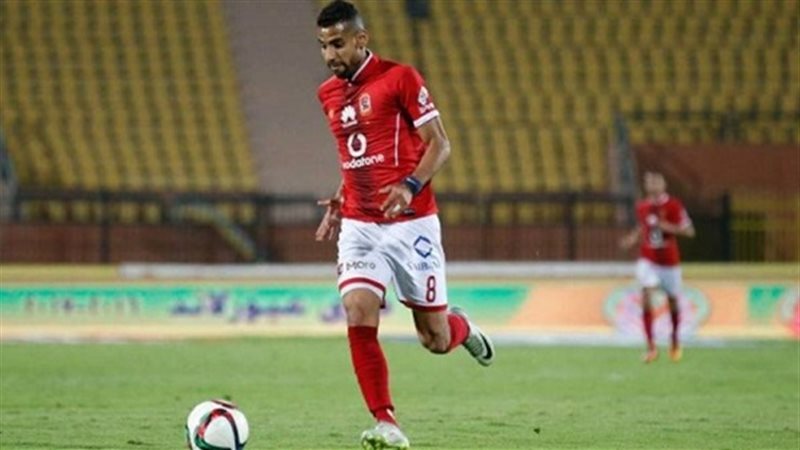 مؤمن زكريا لاعب الأهلي