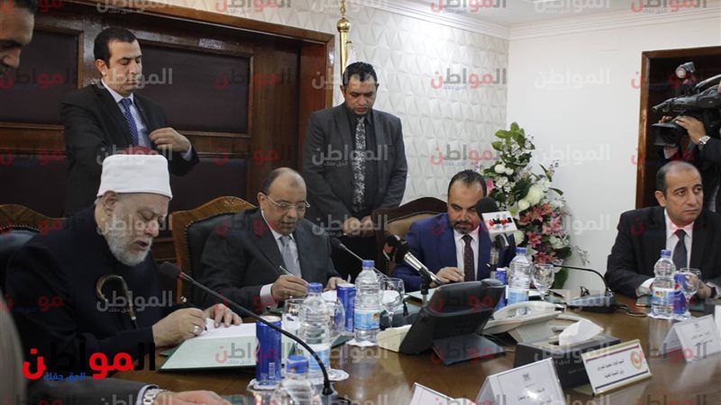 وزير التنمية المحلية