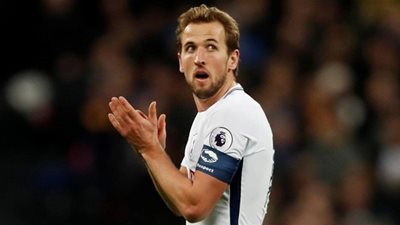 هاري كين يقود هجوم توتنهام أمام برشلونة في دوري أبطال أوروبا