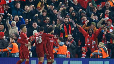 انفوجراف.. رقمان قياسيان باسم محمد صلاح أمام نابولي