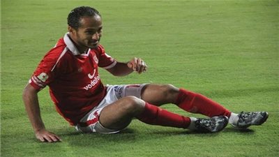 وليد سليمان يغادر تدريب الأهلي و