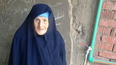 فيديو| محافظ الشرقية يلبي النداء.. توصيل مياه الشرب لـ عجوز الزقازيق