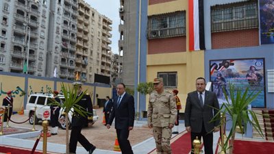 محافظ الإسكندرية وقائد المنطقة الشمالية يشهدان إطلاق اسم الشهيد مصطفى محمود على مدرسة
