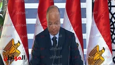 محافظ القاهرة في مأزق .. السيسي يسأل وخالد عبد العال لا يجيب !