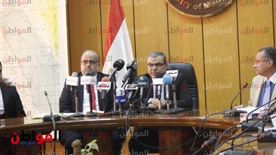 صور.. وزير القوى العاملة يعلن تسليم هويات المستحقين للمعاشات التقاعدية بالعراق