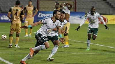 أحمد جمعة يقود هجوم المصري أمام ساليتاس 