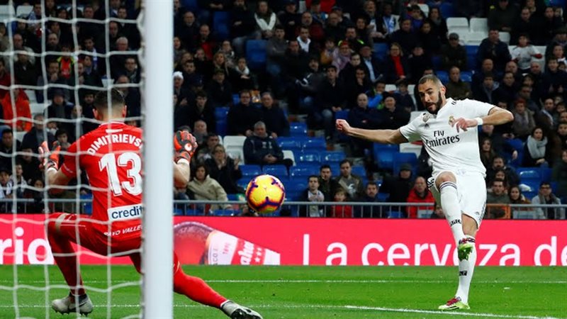 ريال مدريد وفاييكانو