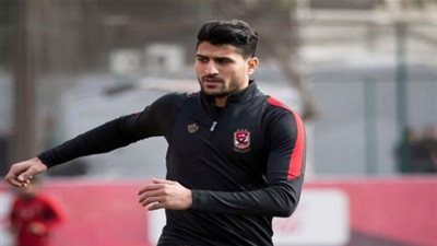 علي لطفي يحرس عرين الأهلي أمام النجوم