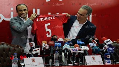 صور.. لازراتي: غير قلق من خوض التجربة في الأهلي