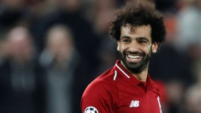 صورة.. محمد هنيدي يسخر من محمد صلاح