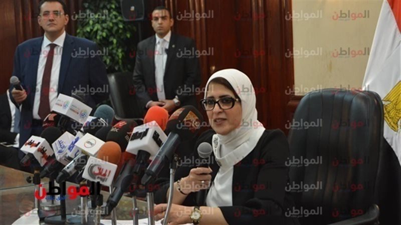 هالة زايد وحملة الديدان