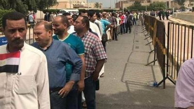 توافد الناخبين للتصويت في الانتخابات التكميلية بطامية
