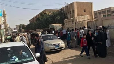 إقبال كثيف على لجان الانتخابات التكميلية بـ 3 قرى في طامية