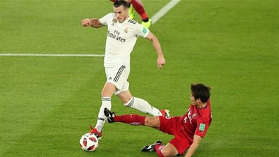 ريال مدريد يتقدم على كاشيما بهدف في الشوط الأول