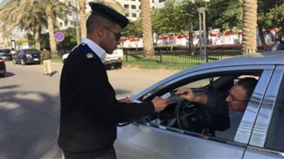 حملات مرورية على الطرق لرصد المخالفات بالقاهرة والجيزة