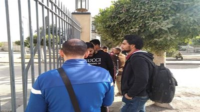 الأمن يمنع الصحفيين من ديربي الغربية 