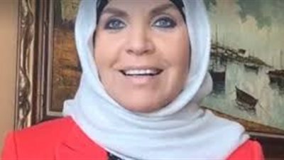 فضائحهم لا تنتهي.. وصلة اتهامات جديدة بين آيات عرابي وسليم عزوز