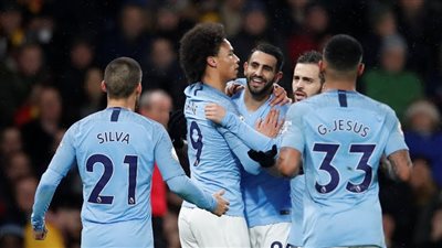 لاعب جزائري مرشح لمزاملة رياض محرز في مانشستر سيتي